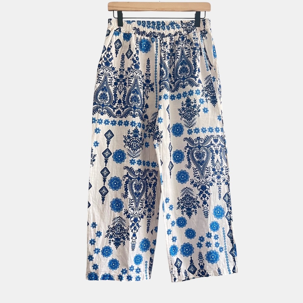Francesca Bettini Italy Blue White Paisley Floral Wide Leg Cropped Pants Medium